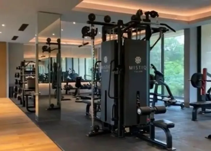 Mistiq Largest Ph With Gym, Club Shuttle & Fast Wifi *